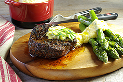 Creole, Coffee-Rubbed Filet Mignon with Béarnaise Sauce 